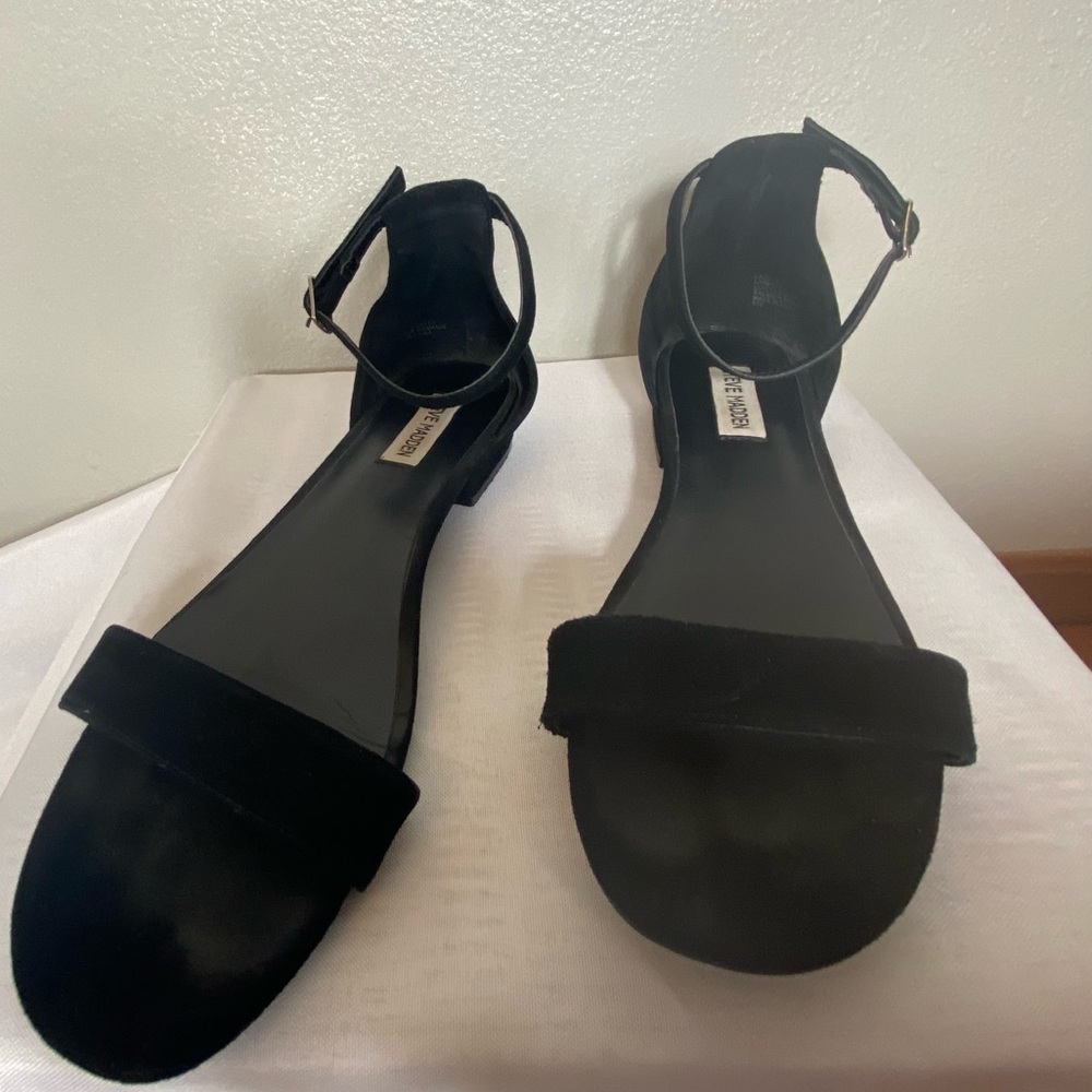 Steve Madden Black Suede Mary Jane Block Heel Shoes Size 8.5
